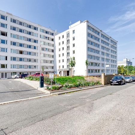 Skyline Prague Apartments ภายนอก รูปภาพ